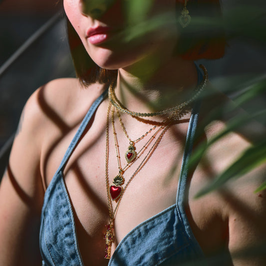 Collana pendente Cuore Sacro grande / Ex Voto placcata in oro 18k e smalto rosso