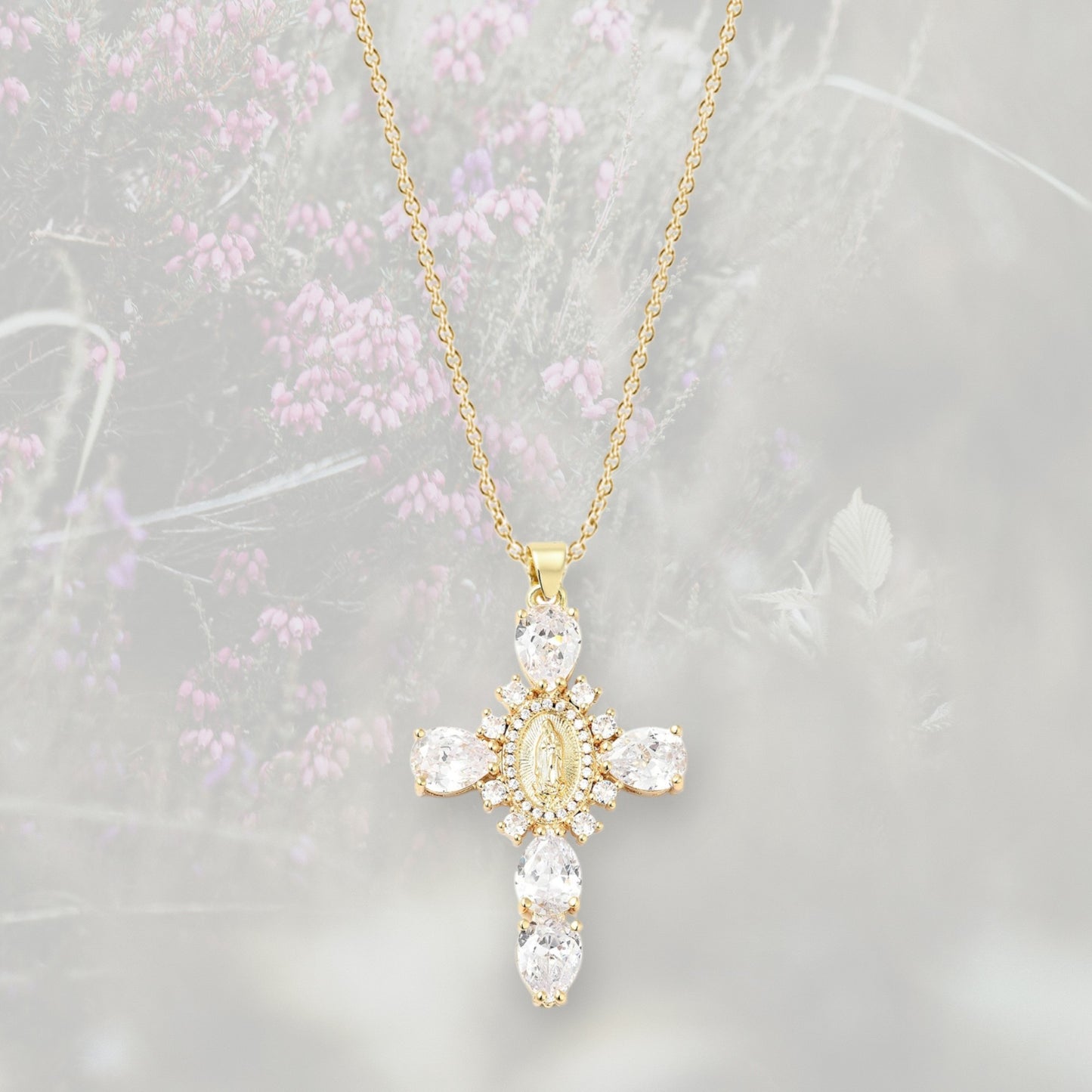 Collana con Croce pendente misura grande, con Zirconia Cubica placcata in oro o platino