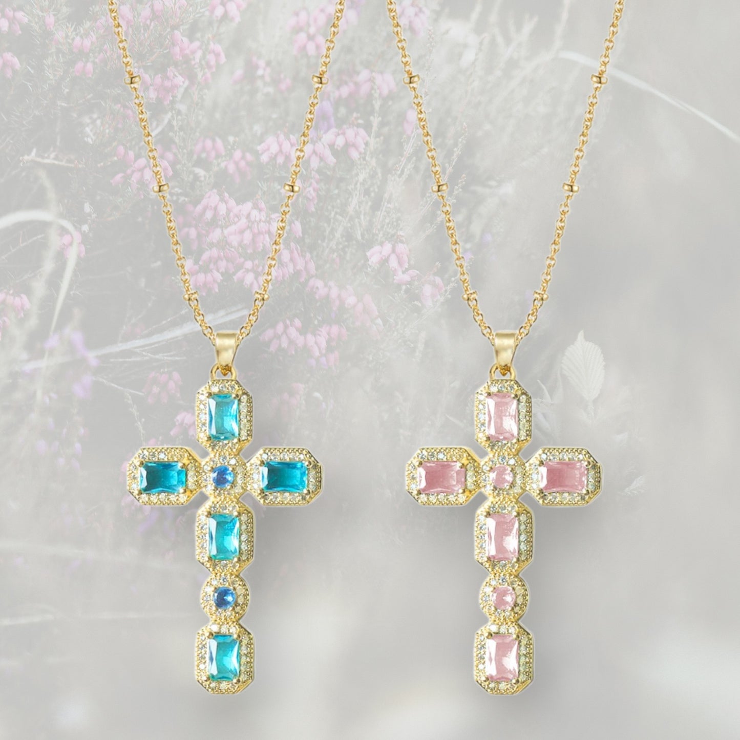 Collana con Croce colorata pendente grande, con Zirconia Cubica placcata in oro