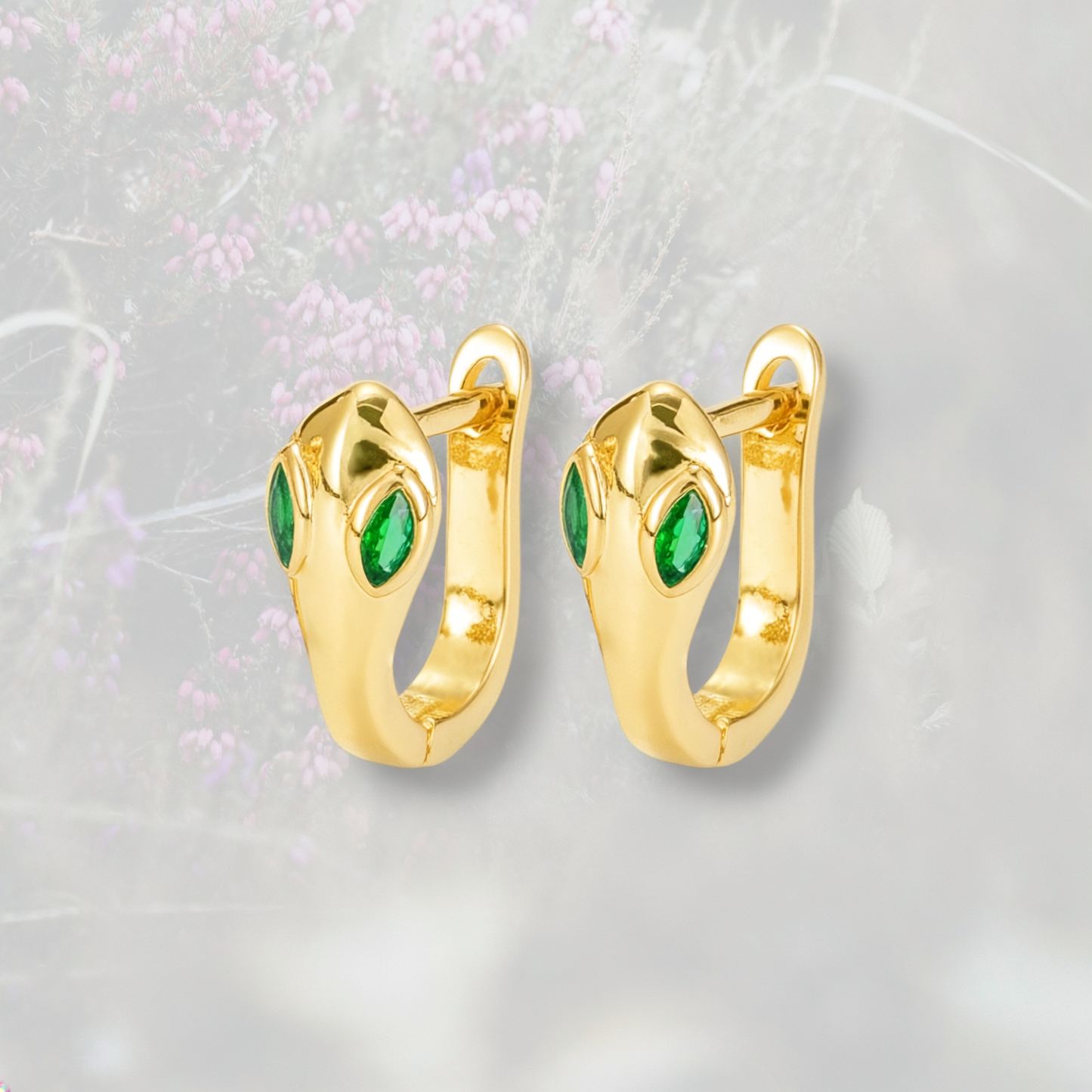 Orecchini a cerchio con Serpente, con Zirconia Cubica verde placcati in oro 18k