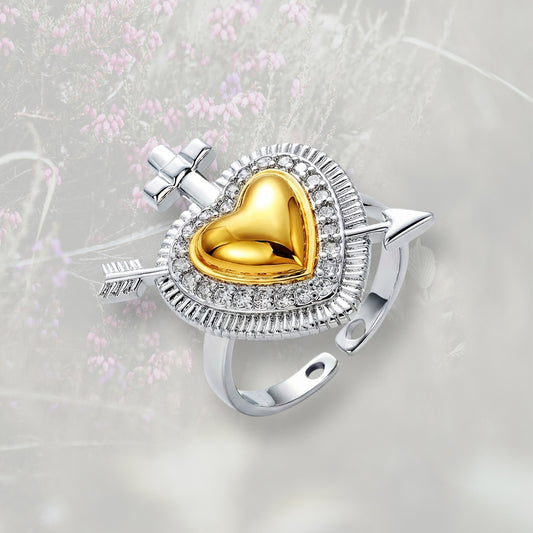 Anello Cuore Sacro / Ex Voto e freccia in ottone placcato in platino e oro 18k al centro