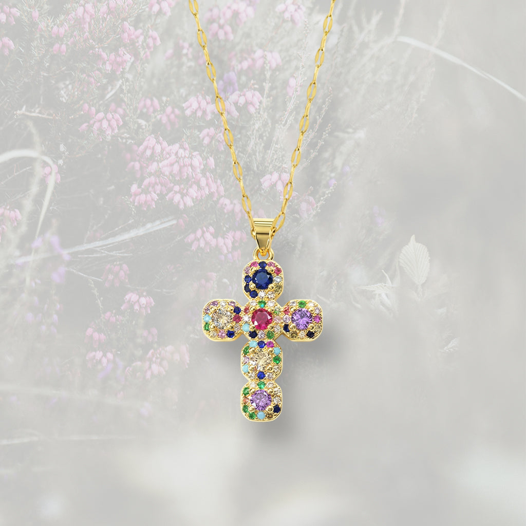 Collana con Croce geometrica di Zirconia Cubica multicolor, placcata oro 18k o platino