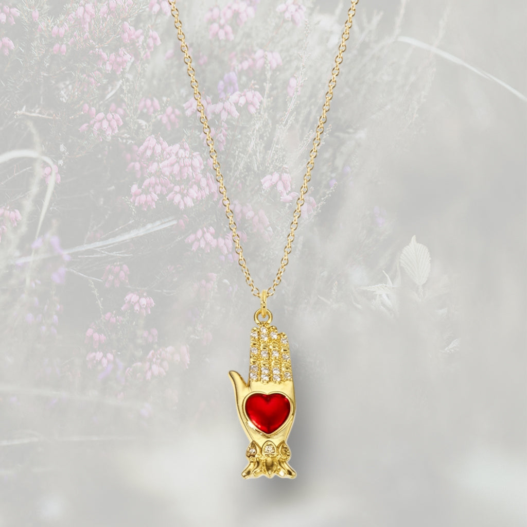 Collana con Mano di Fatima e cuore placcata in oro 18k e smalto rosso con Zirconia Cubica